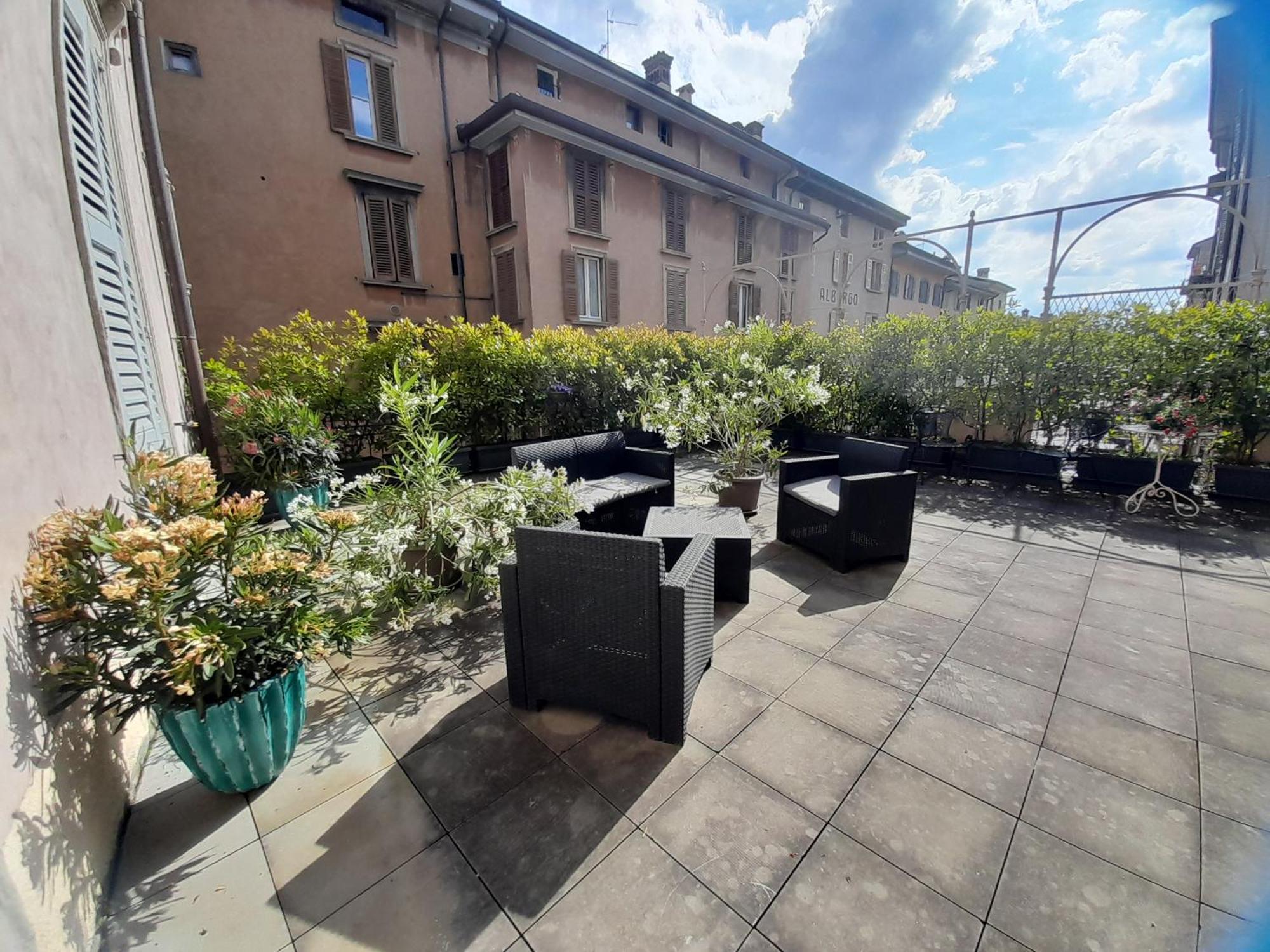 Le 5 Vie Panzió Bergamo Kültér fotó